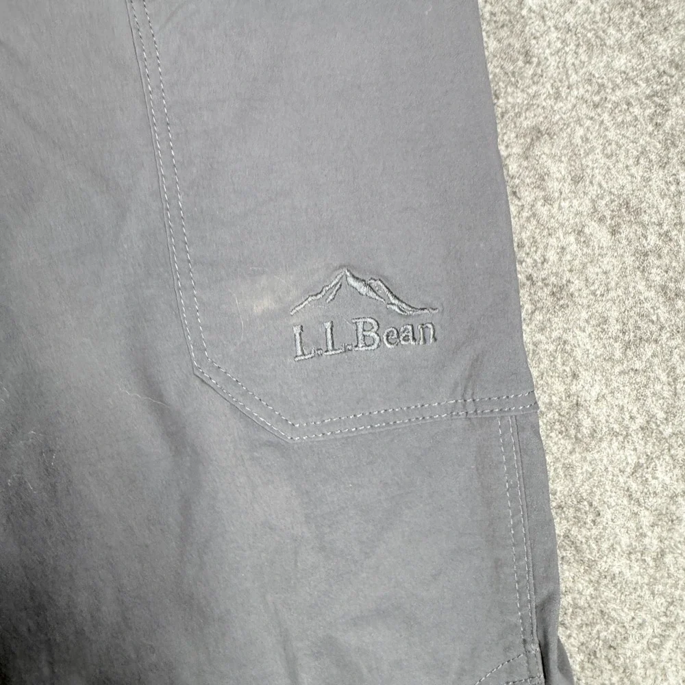 LL Bean Vista Camp Pants Mens 40x32 Gray Nylon Spandex Hiking Cargo 506421